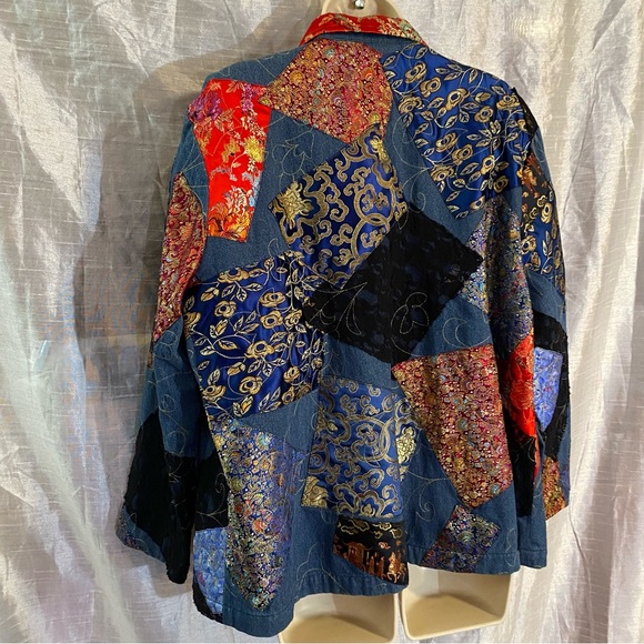 Chico’s Design SZ 3,(XL) embroidered/embellished denim jacket, GUC great piece - Picture 7 of 11